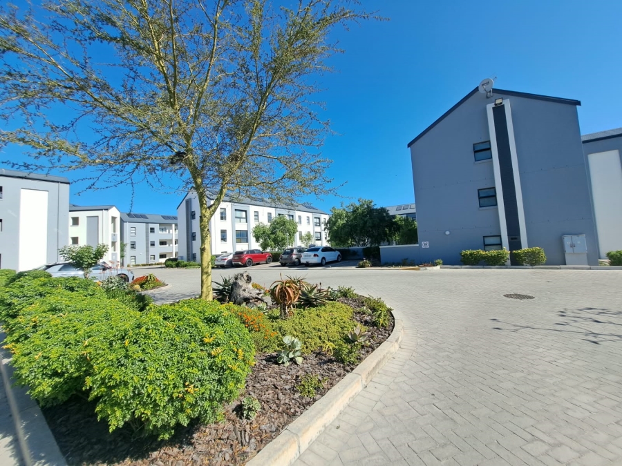 2 Bedroom Property for Sale in Devon Park Western Cape